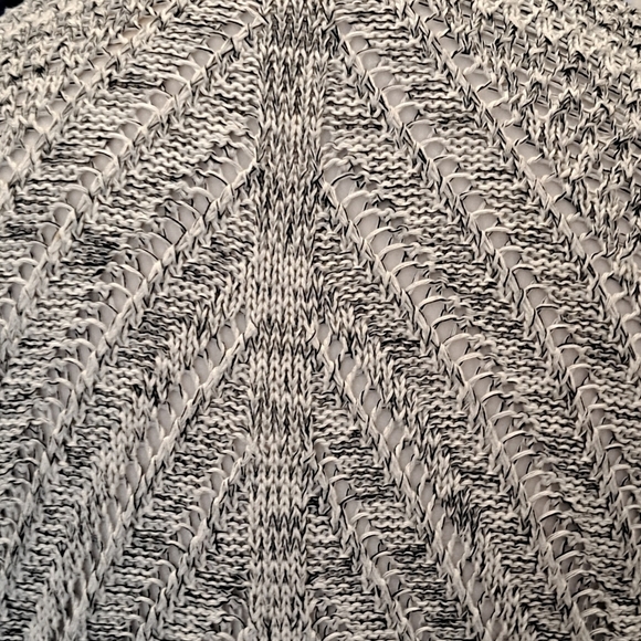 Leo & Nicole Multi Media Cardigan Sweater  Size M - Picture 6 of 7